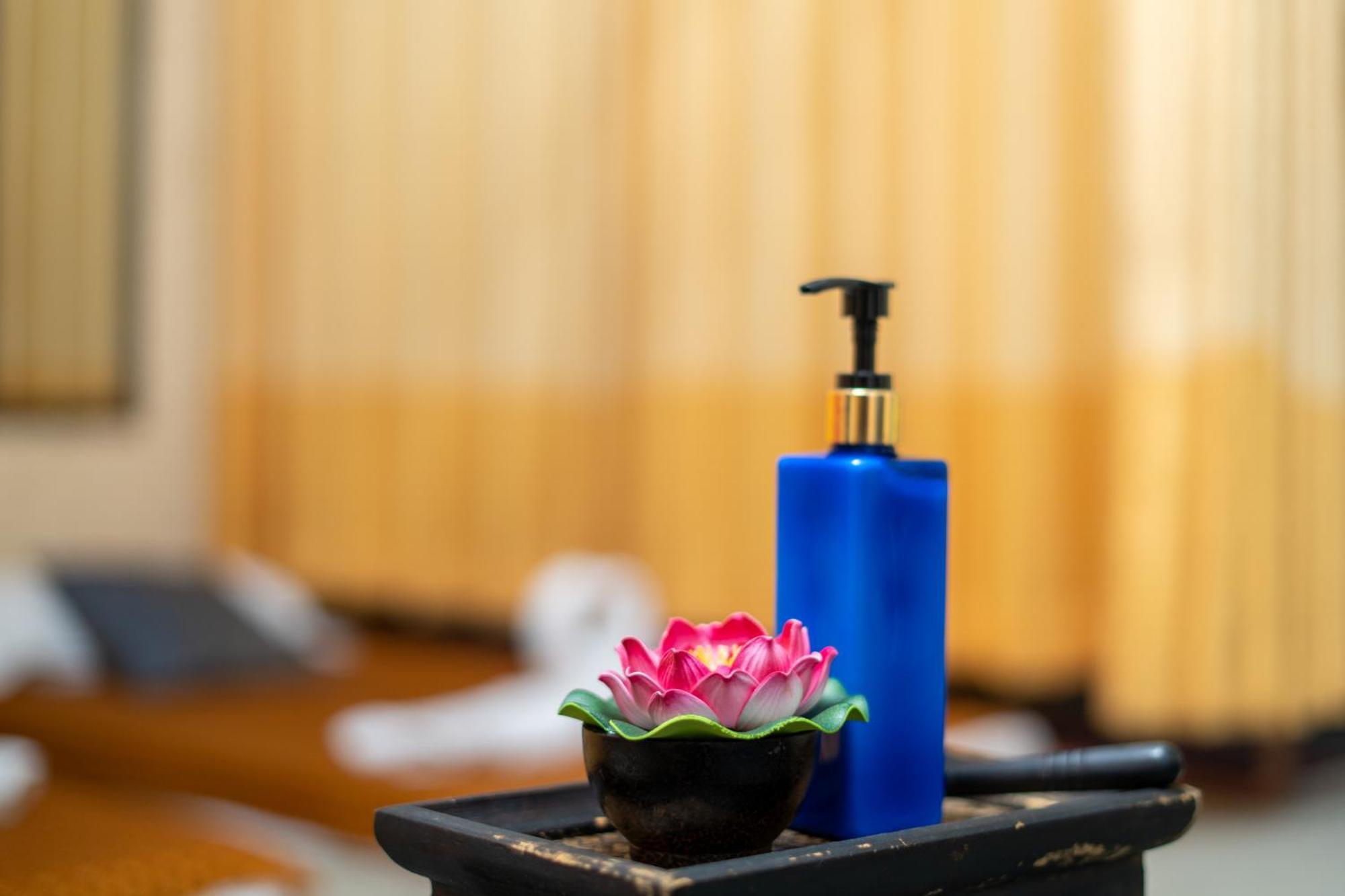 Nala Veli Beach & Spa Ukulhas Екстериор снимка