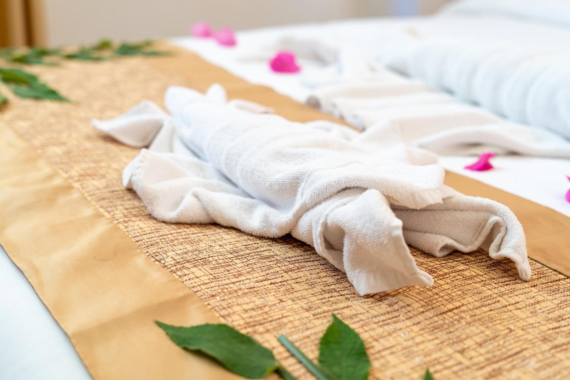 Nala Veli Beach & Spa Ukulhas Екстериор снимка