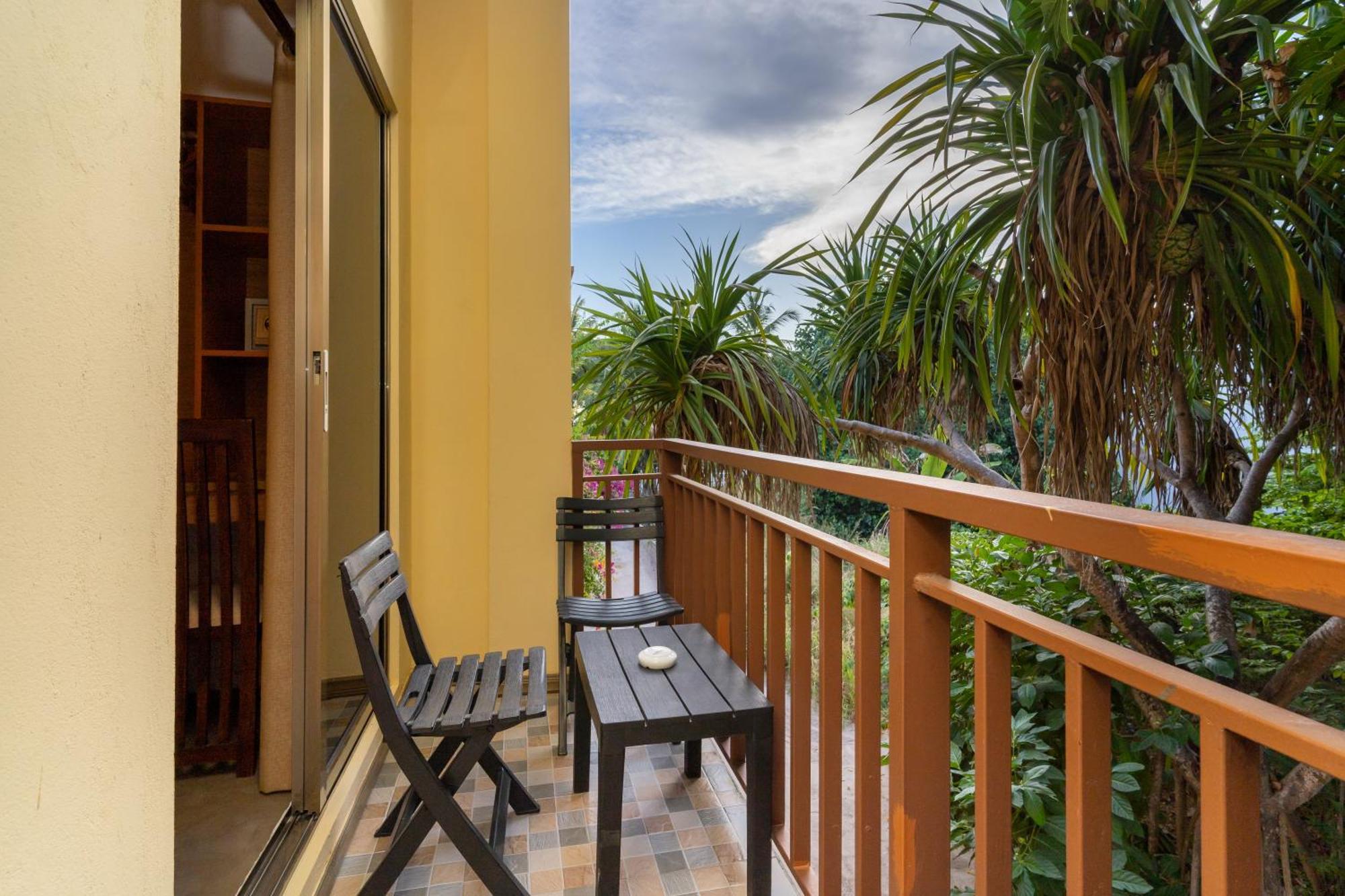 Nala Veli Beach & Spa Ukulhas Екстериор снимка