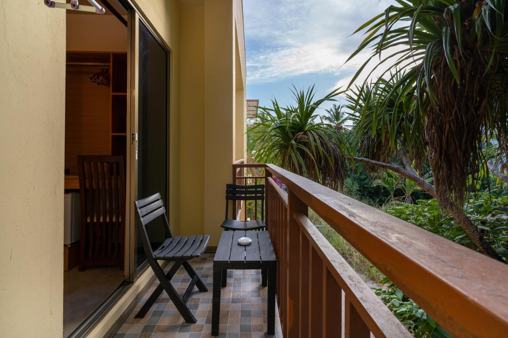 Nala Veli Beach & Spa Ukulhas Екстериор снимка