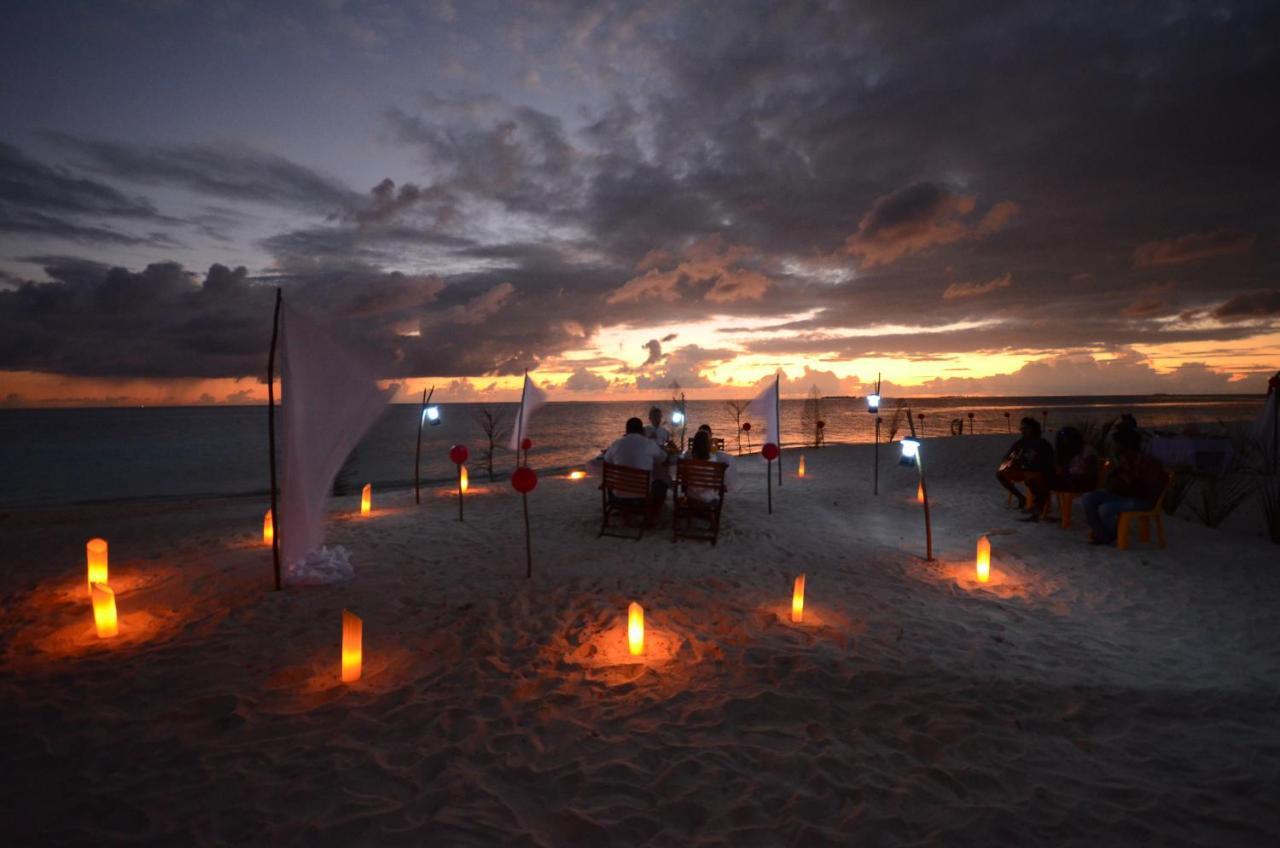 Nala Veli Beach & Spa Ukulhas Екстериор снимка