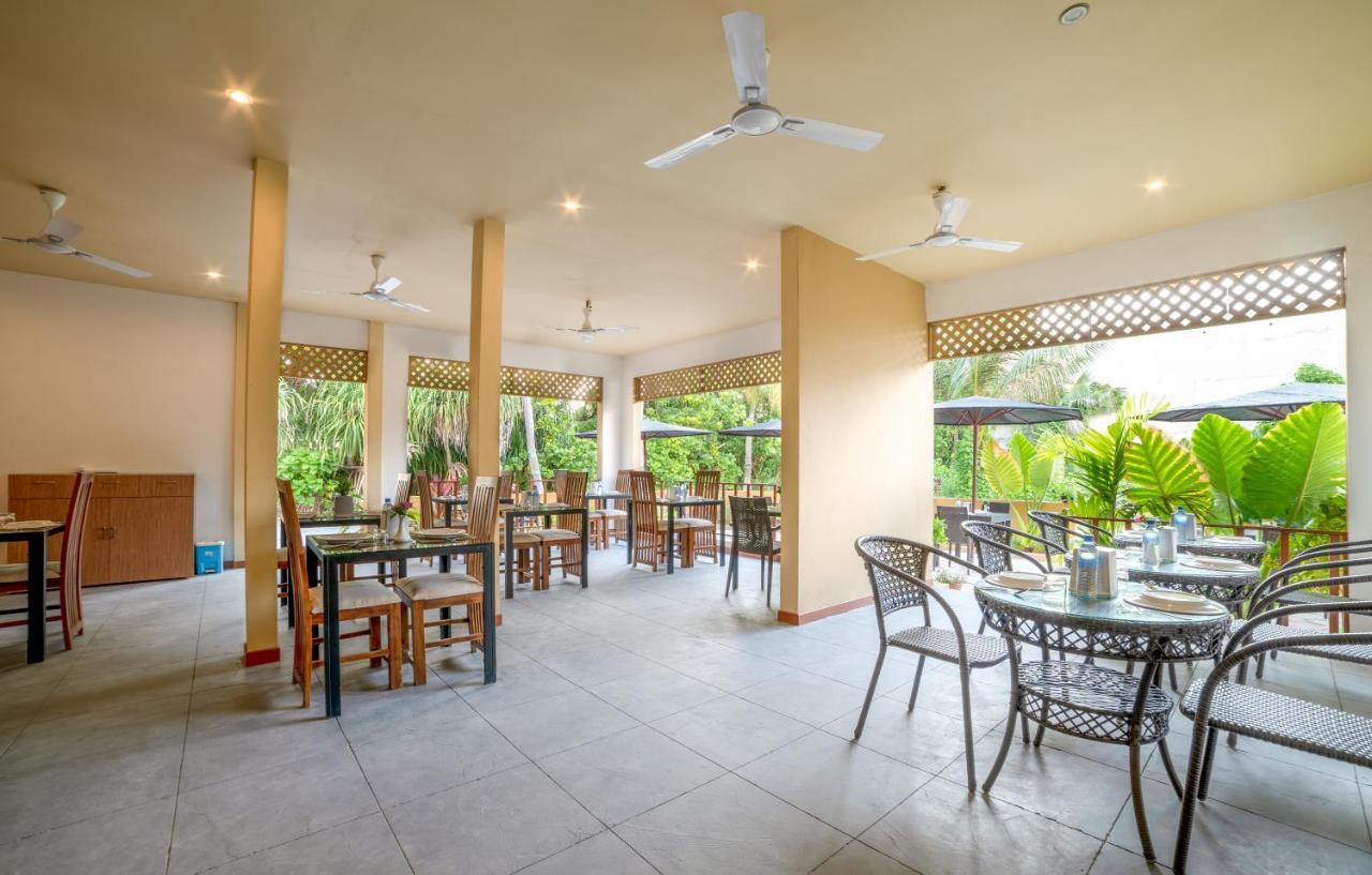 Nala Veli Beach & Spa Ukulhas Екстериор снимка